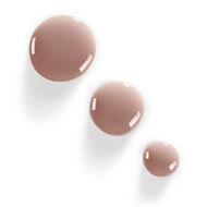 faces dior vernis nail polish with gel effect and couture color