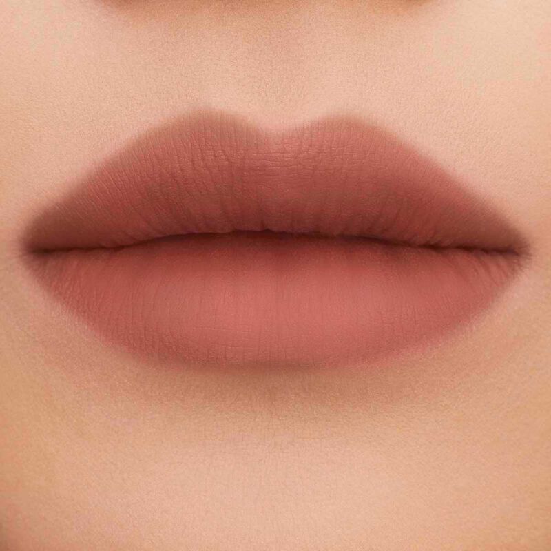 إيف سان لوران ذا إينكس بلير أحمر شفاه