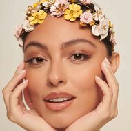 Layala 2021 Collection 2 lenses Sunkiss Brown faces layala 2021 collection 2 lenses sunkiss brown