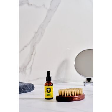 faces smooth   shine beard bundle  beard oil  aroma  brush