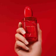 Si Passione Red Musk faces si passione red musk