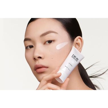 faces snow uv shield spf 50