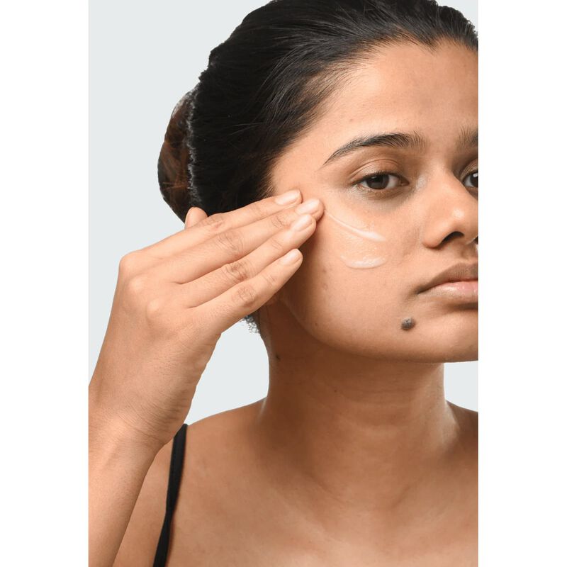 منيماليست مرطب البشرة فيتامين ب 5 10٪