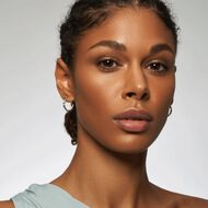 معزز الشفاه بلم ات اب faces معزز الشفاه بلم ات اب