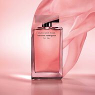 For Her Musc Noir Rose Eau de Parfum faces for her musc noir rose eau de parfum