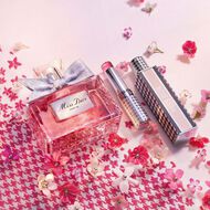 faces miss dior mini miss solid parfum