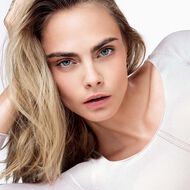 faces دريمسكين وان ميونت ماسك