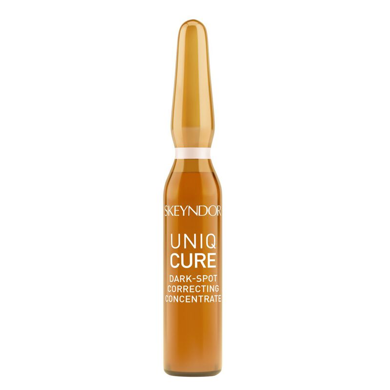 Uniqcure Instant Lifting Concentrate 7amp skeyndor uniqcure instant lifting concentrate 7amp