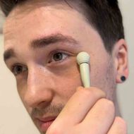 faces upcircle eye roller