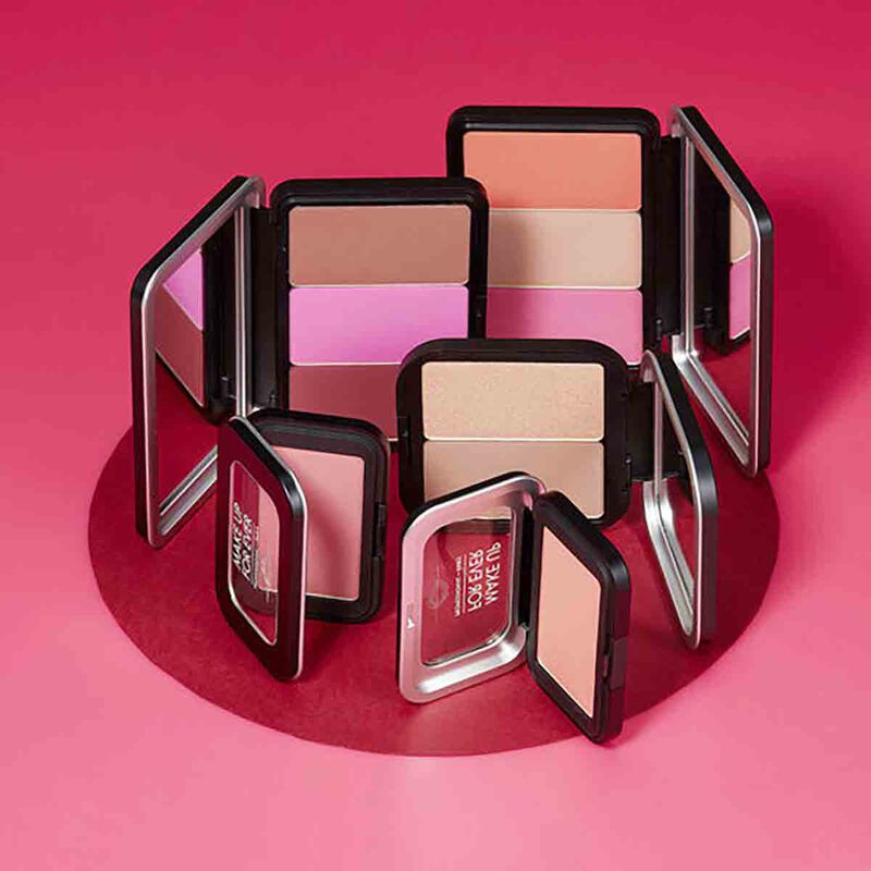 ميك اب فور ايفر باليت مكياج قابل لإعادة التعبئة