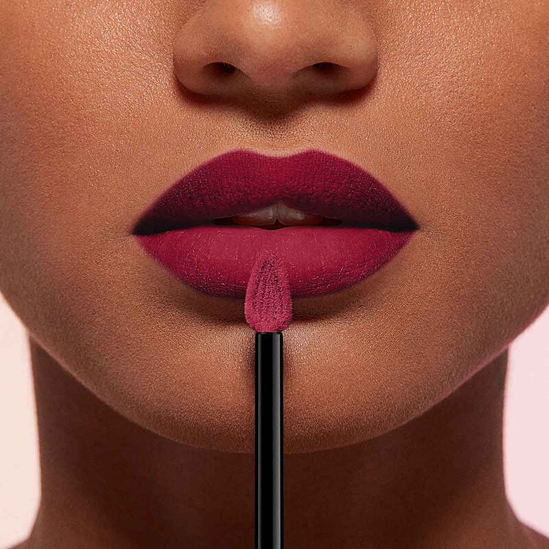 لوريال باريس أحمر شفاه روج سيغنيتشر