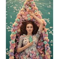 faces sesh   queen s garden fragrance mist
