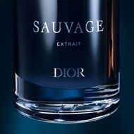 Sauvage Extrait faces sauvage extrait