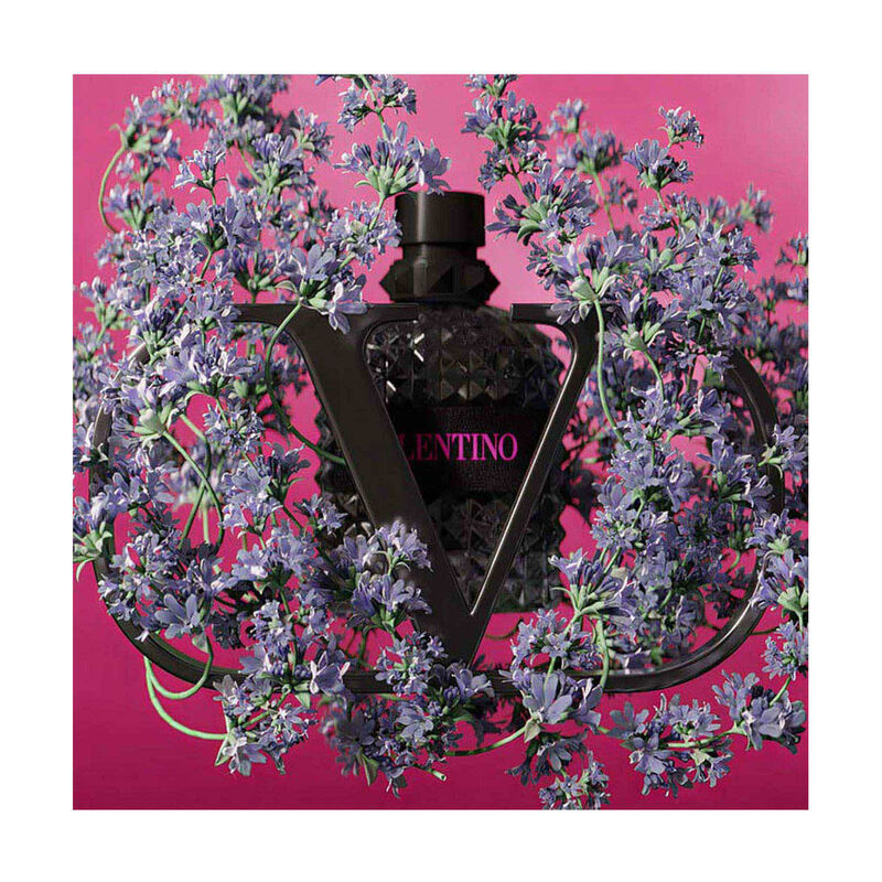 فالنتينو عطر بورن إن روما أومو إكسترا دوز