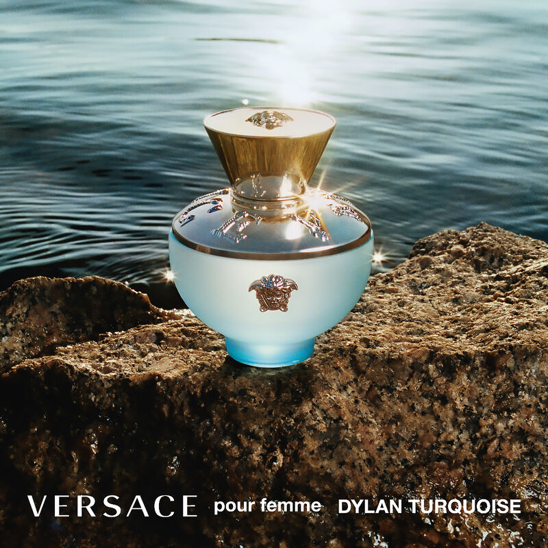 versace dylan turquoise eau de toilette natural spray