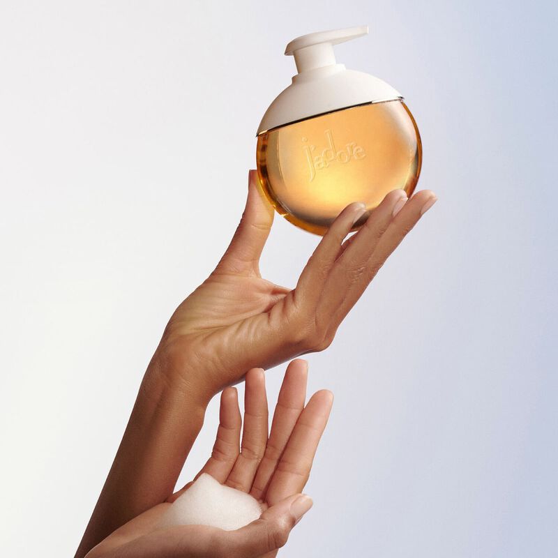 J'adore Les Adorables Shower Gel dior j'adore les adorables shower gel