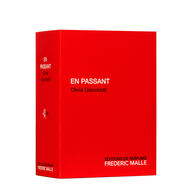En Passant faces en passant