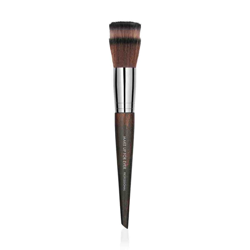 122 Blending Powder Brush make up for ever 122 blending powder brush