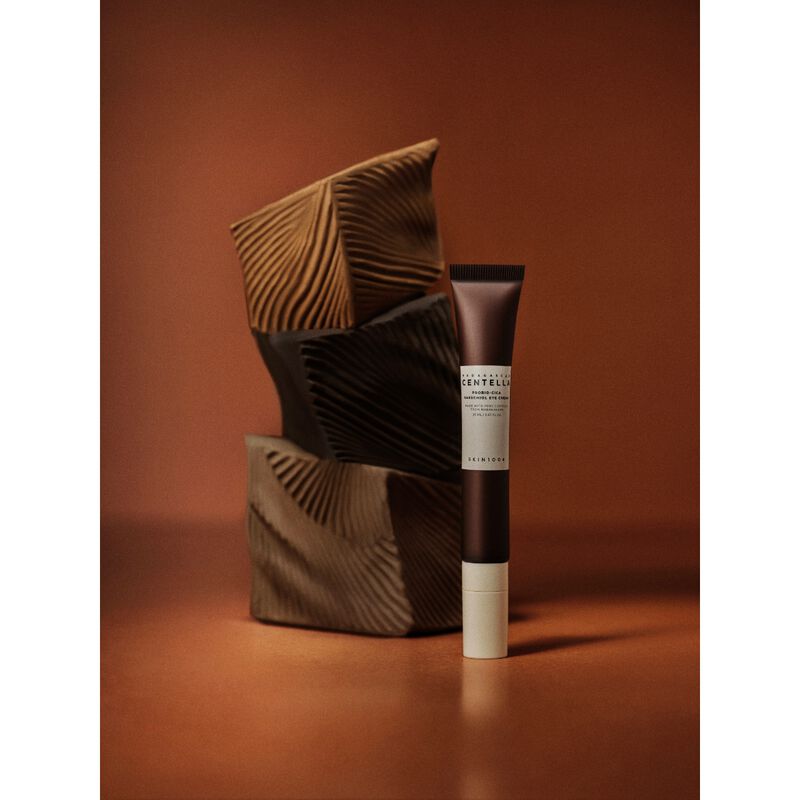 skin1004 madagascar centella probiocica bakuchiol