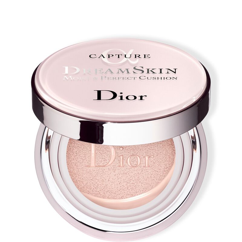 Dior Capture Dreamskin Moist Perfect Cushion SPF 50 PA+++
