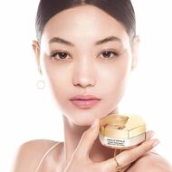 Abeille Royale Honey Treatment faces abeille royale honey treatment