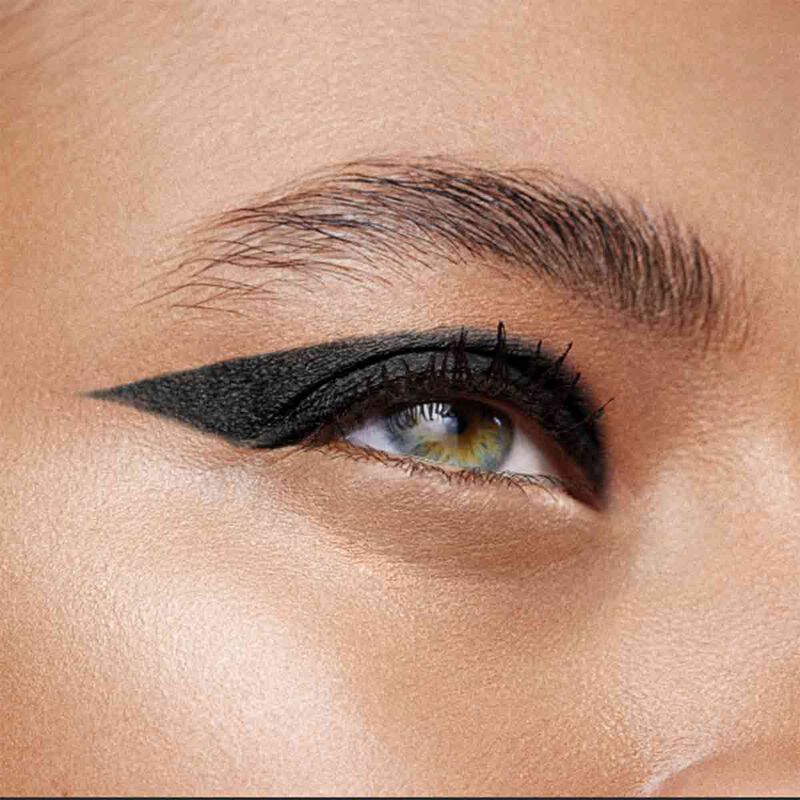 make up for ever aqua resist smokey shadow
