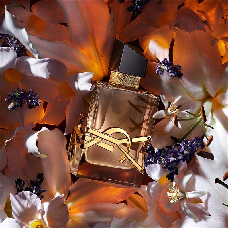 Libre Flowers and Flames yves saint laurent libre flowers and flames