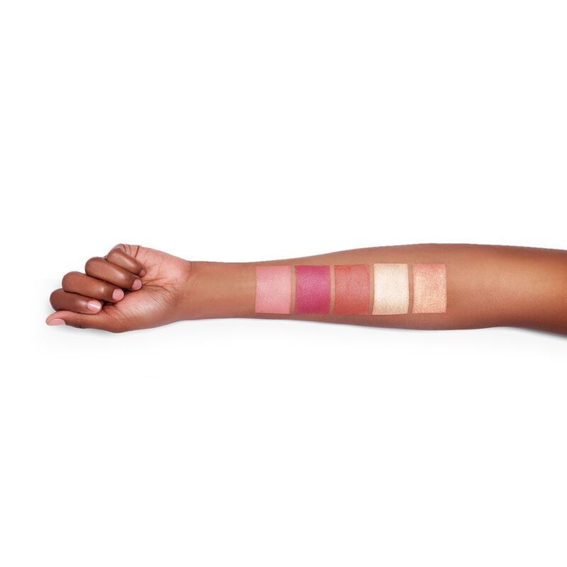 wow beauty make me blush  blush and highlighter palette