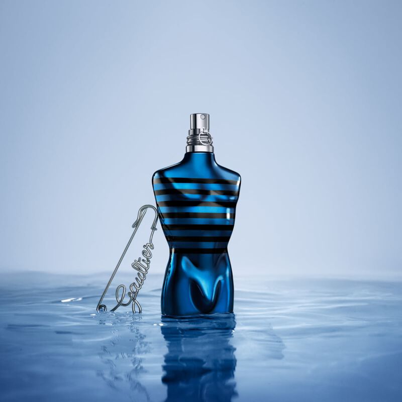 جان بول غوتييه le male in blue
