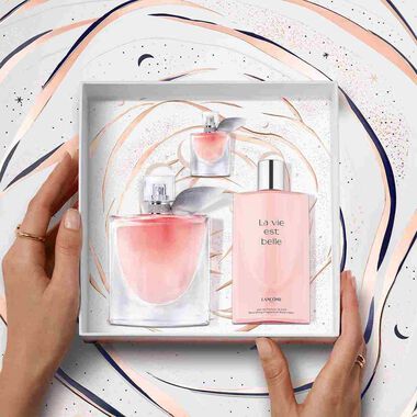 faces مجموعة لا في إيه بيل  للعناية بالجسم  إصدار محدود لموسم الأعياد