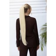 ذيل الحصان بلون رمادي أشقر faces ذيل الحصان بلون رمادي أشقر