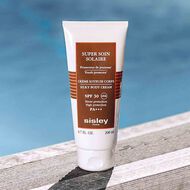 Super Soin Solaire Silky Body Cream SPF 30 faces super soin solaire silky body cream spf 30