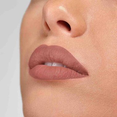 faces أحمر الشفاه المطفي روج أرتيست فيلفيت نيود