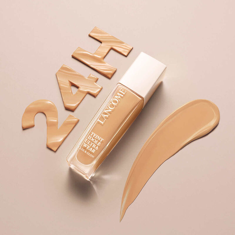 lancome teint idole ultra wear care & glow foundation​ with hyaluronic acid  400w