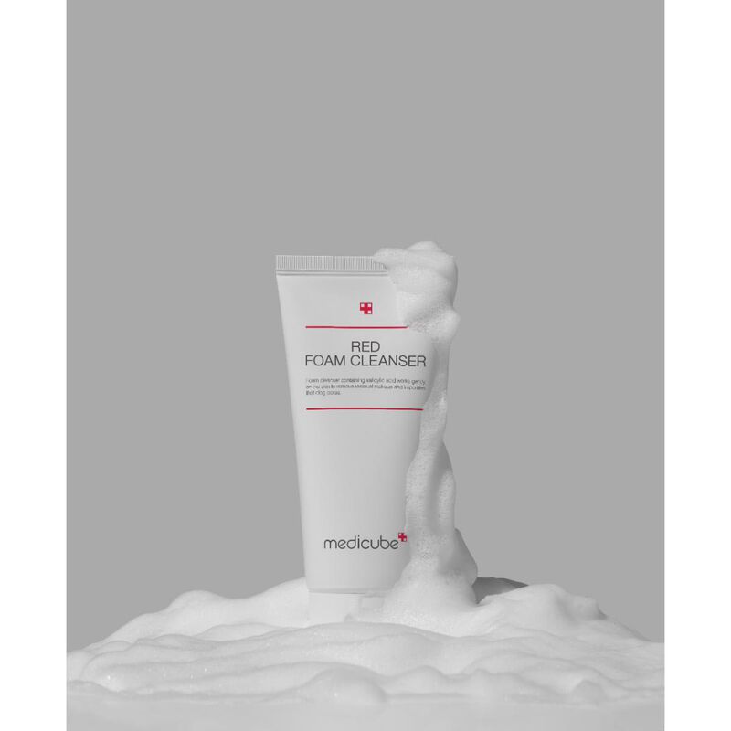 medicube غسول رغوي الأحمر