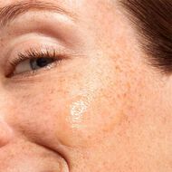 دبل سيروم لايت faces دبل سيروم لايت