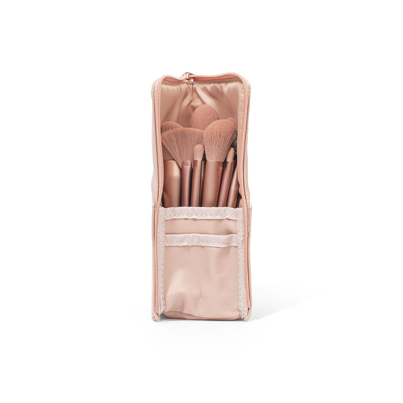 كاتيا طقم فرش مكياج