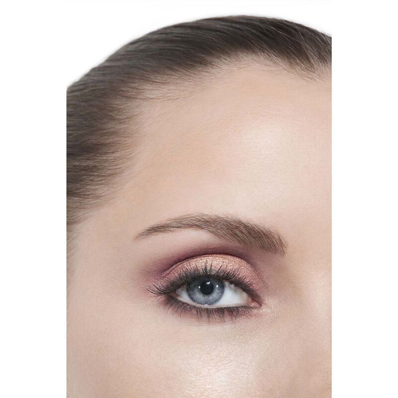 شانيل les beiges eyeshadow palette