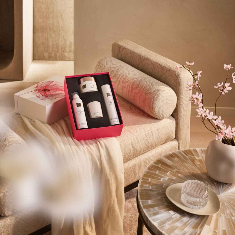 ريتوالز مجموعة ذا ريتوال أوف ساكورا كبير