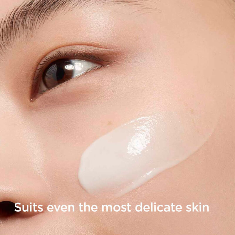 كلارنس برايت بلس لعلاج البقع الداكنة