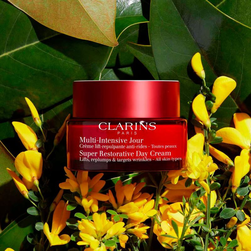 clarins super restorative day cream  all skin types