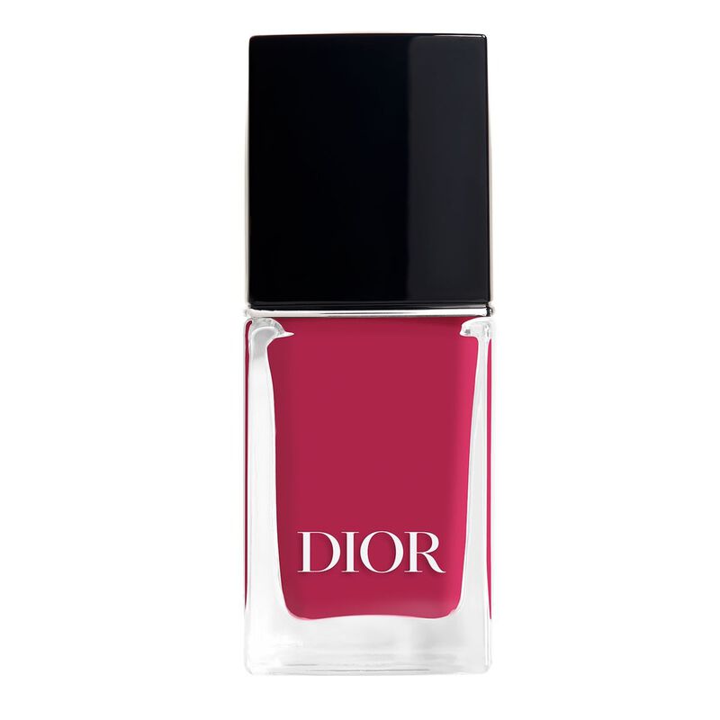 dior dior vernis nail polish with gel effect and couture color