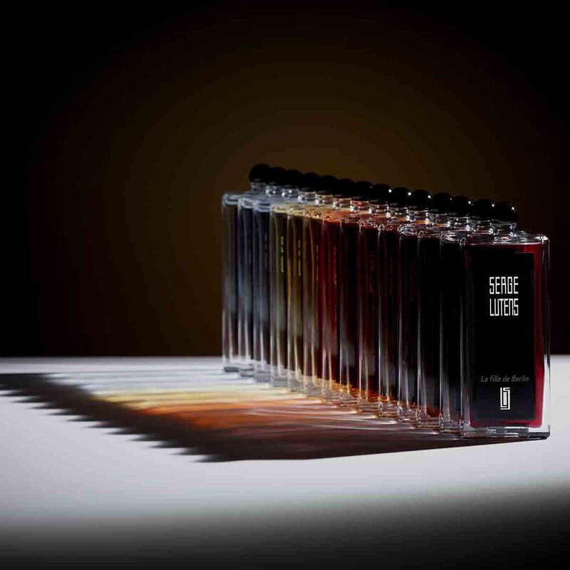 serge lutens la dompteuse encagee