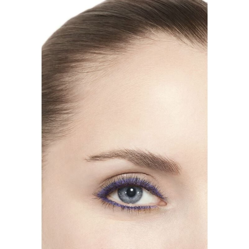 شانيل chanel ombre essentielle multiuse longwearing eyeshadow مستحضر لتظليل الجفون طويل الثبات متعدد الاستعمالات