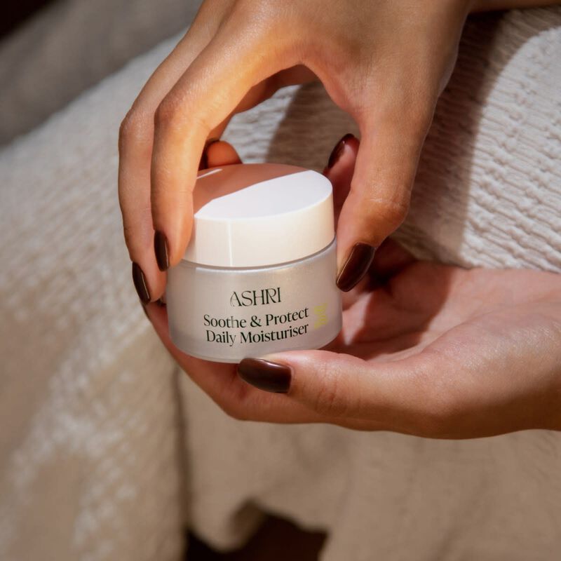 ashri skin soothe & protect daily moisturiser