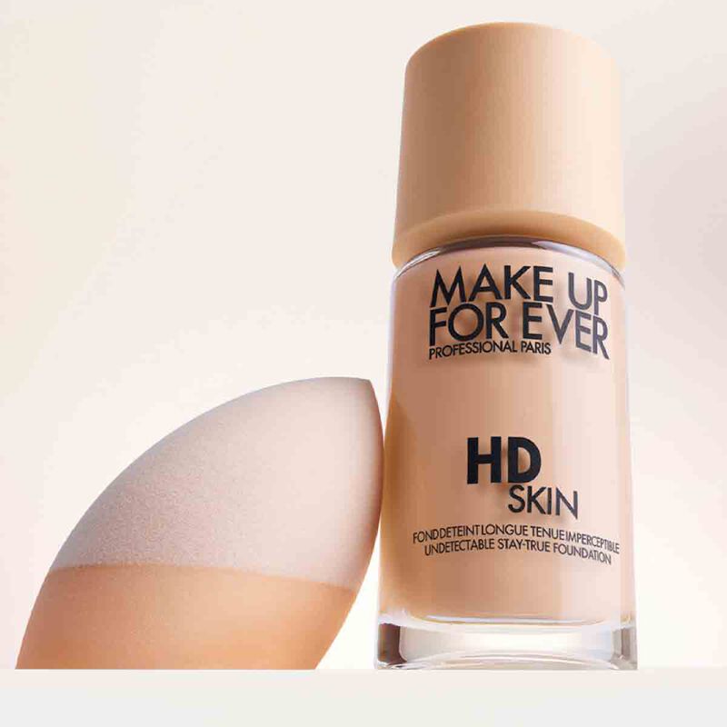 ميك اب فور ايفر اسفنجة كريم الاساس إتش دي سكين