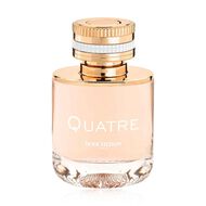 faces quatre women