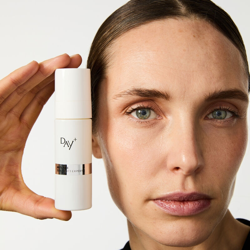 dayplus antiaging serum lift expert
